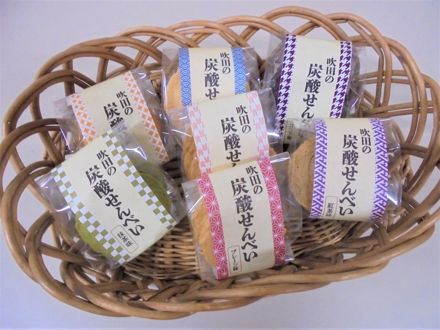 C[W摜