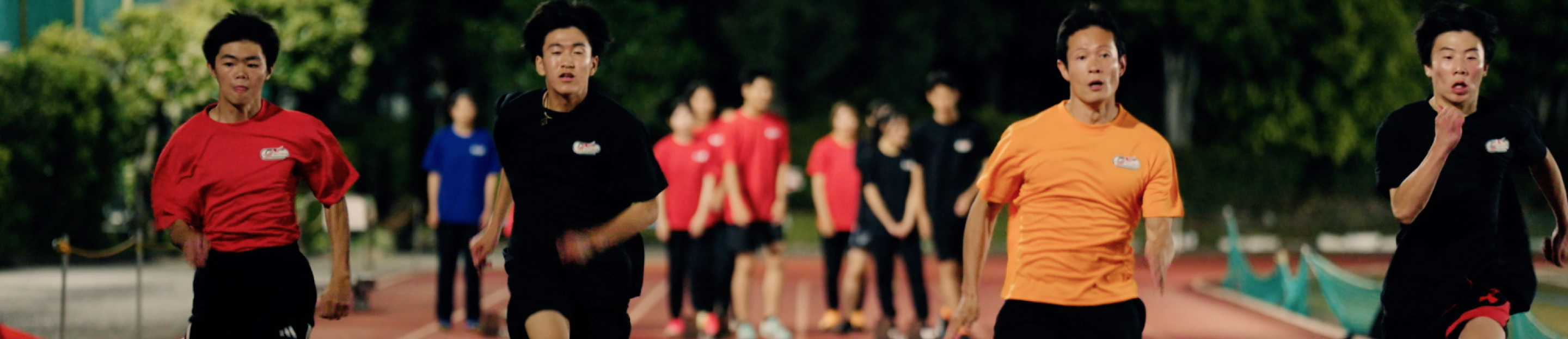 �A�X���[�g�N���X�̗l�q