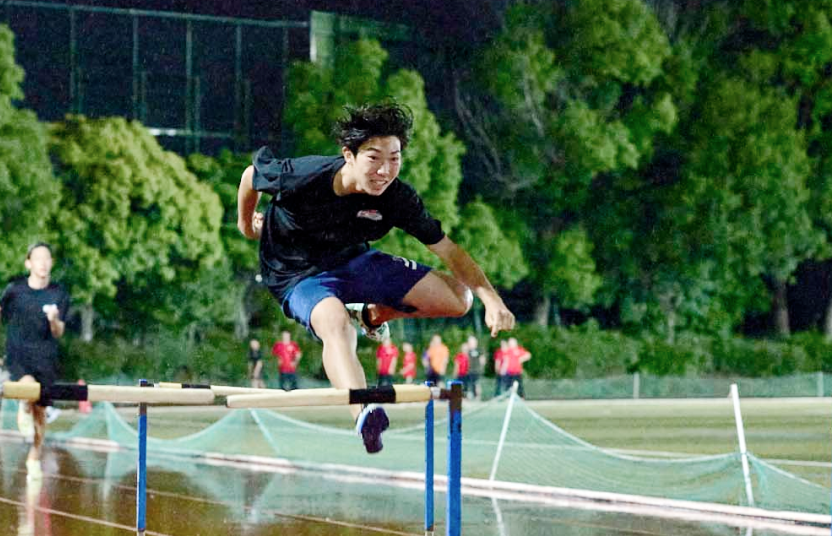 �A�X���[�g�N���X