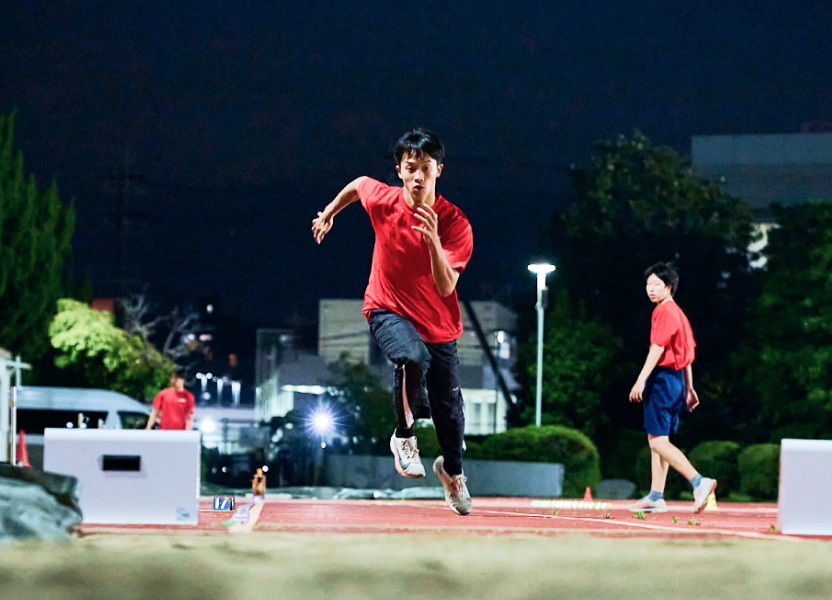 �A�X���[�g�A�h�o���X�N���X �������R�[�X