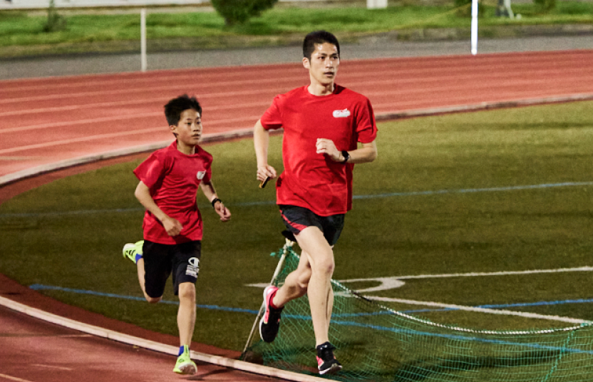 ���E�������N���X